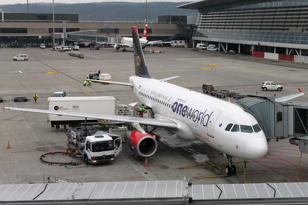 Royal Jordanian Airbus A319-132 JY-AYP