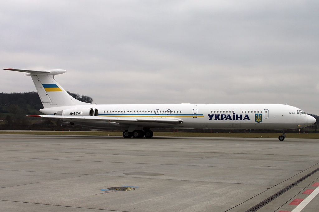Ukraine - Government Ilyushin Il-62M UR-86528