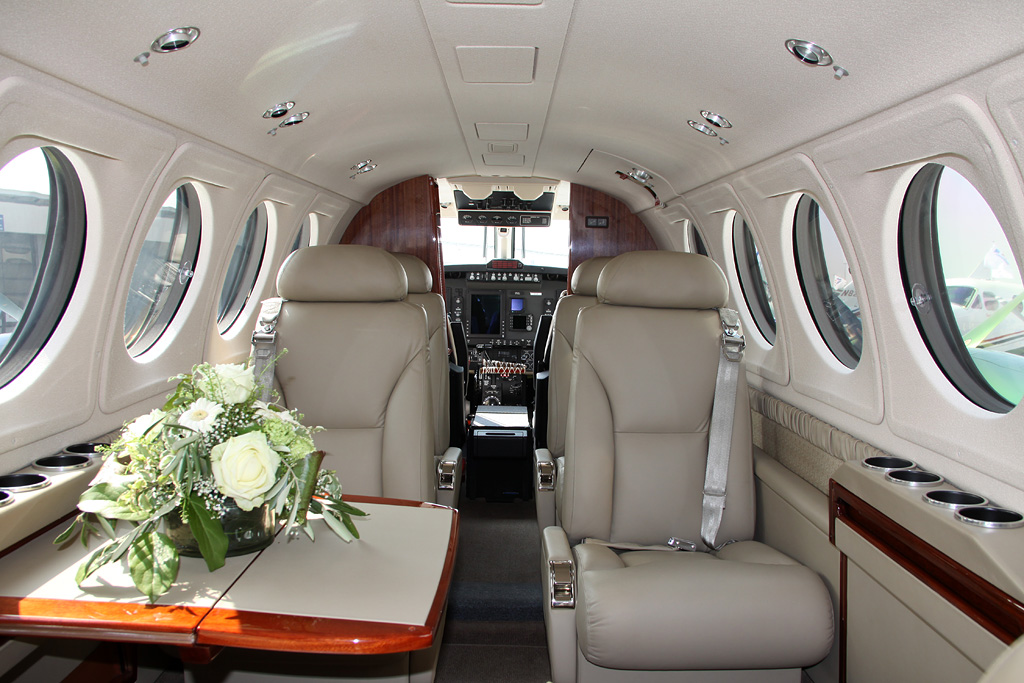Kingair250_cabin.jpg