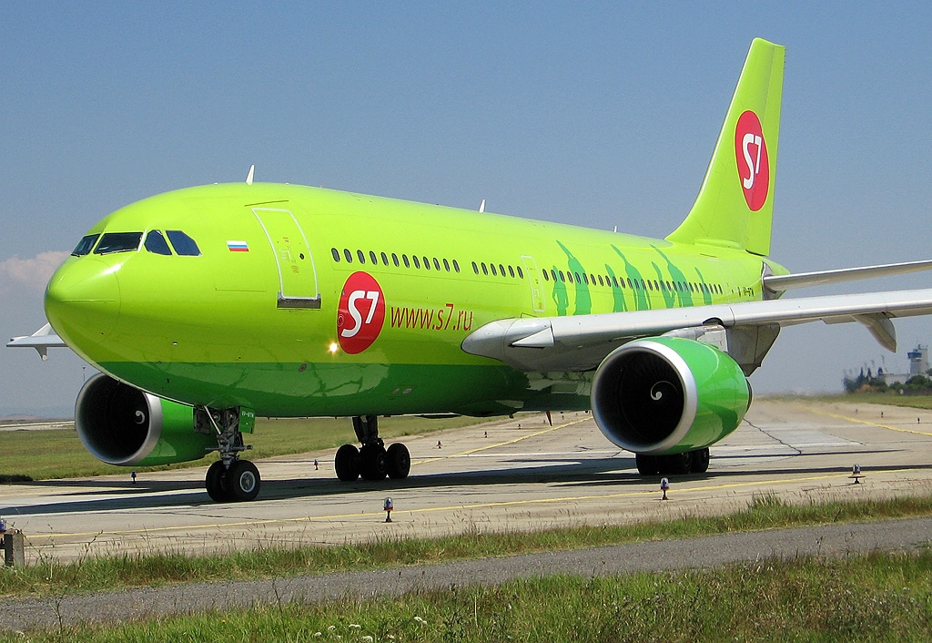 Airbus A310 - S7 Airlines. Der ging nach Novosibirsk.