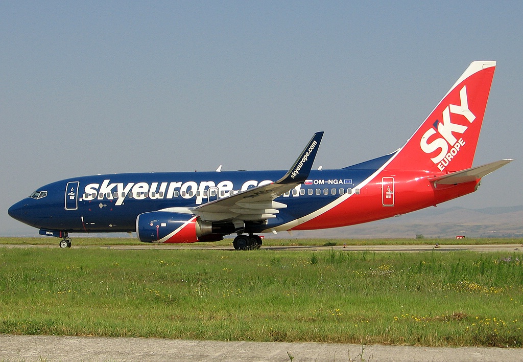 Auch Schnee von gestern - Skyeurope B737-700WL