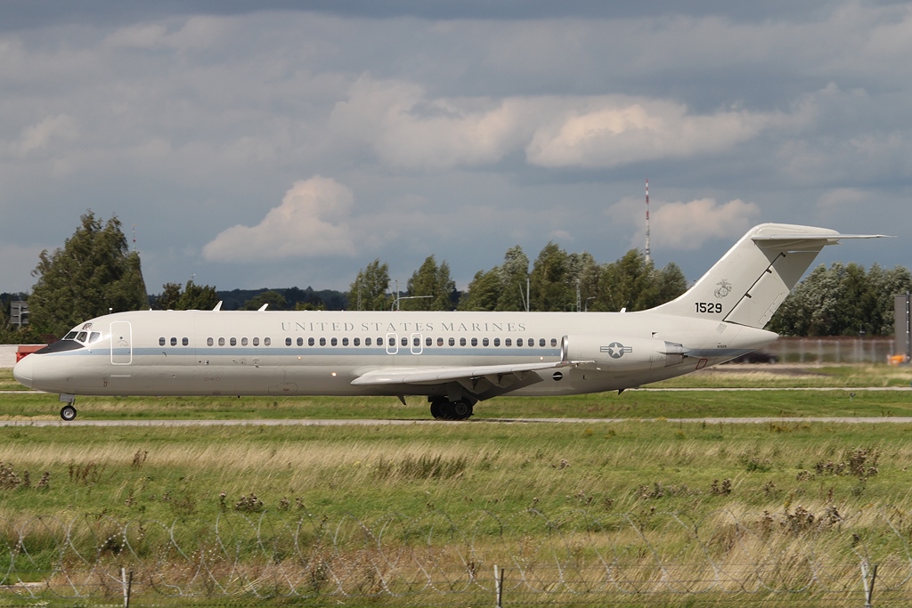 USA - Navy McDonnell Douglas C-9B Skytrain II 161529