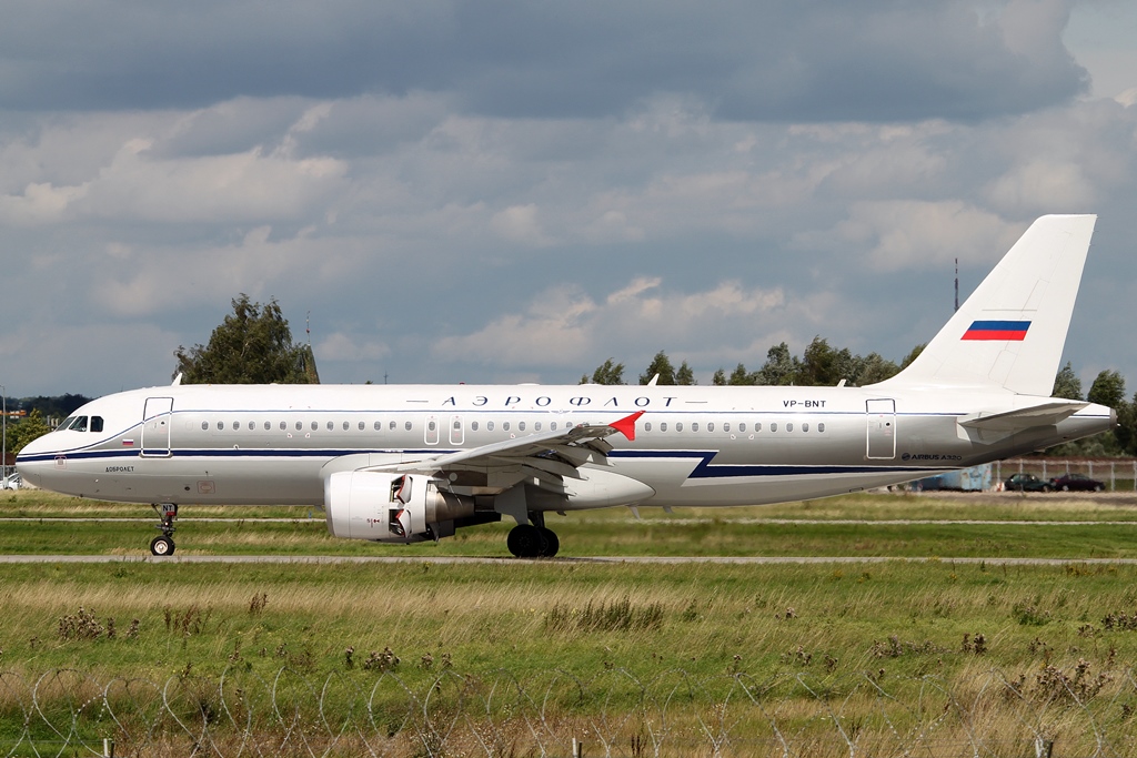 Aeroflot Airbus A320-214 VP-BNT
