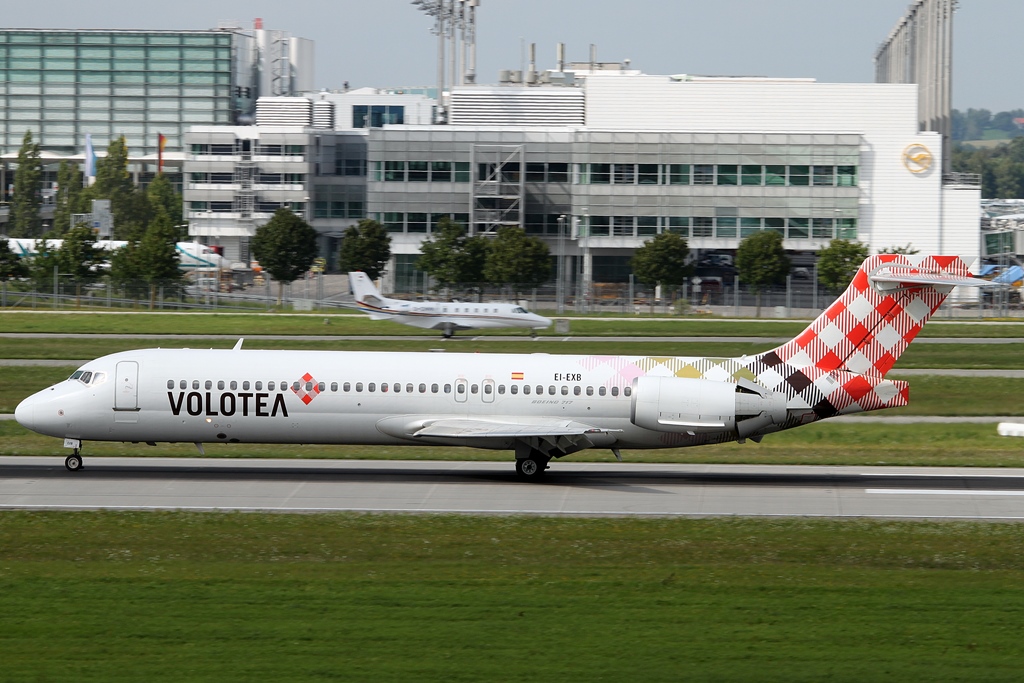 Volotea Boeing 717-2BL EI-EXB