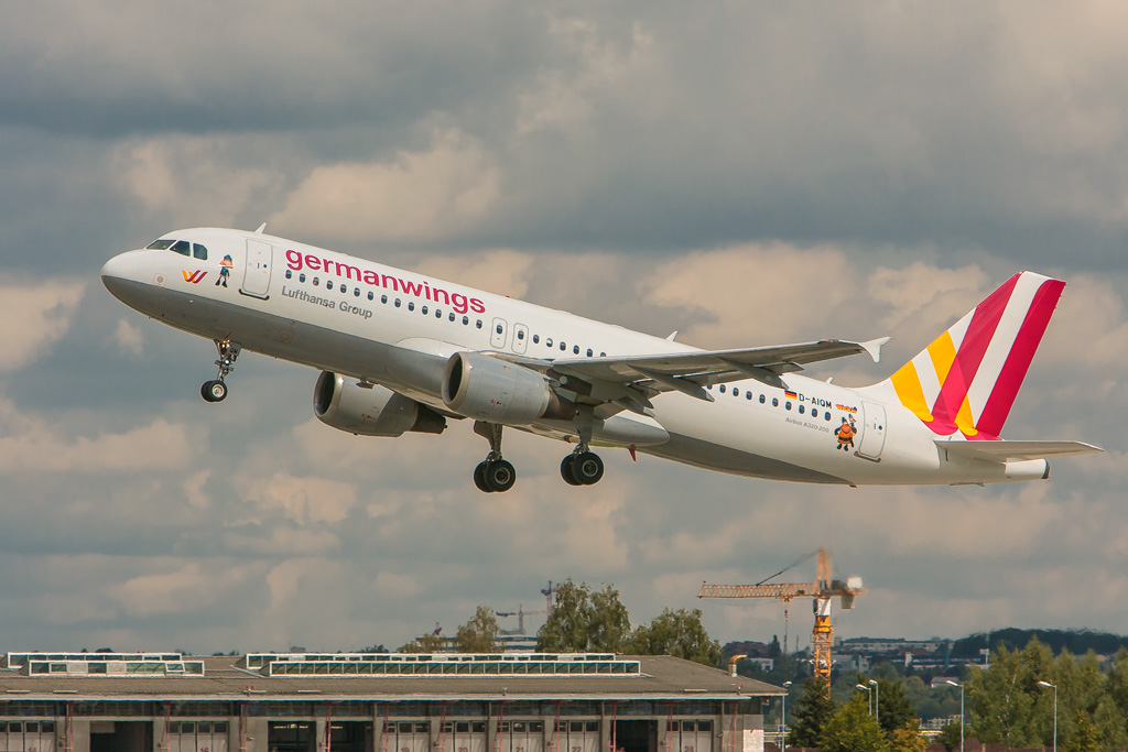 Airbus A320-200 (D-AIQM)