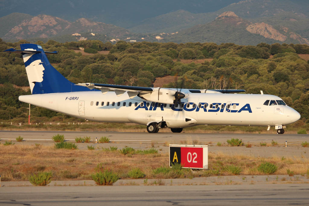 Air Corsica ATR 72-500 (F-GRPJ)