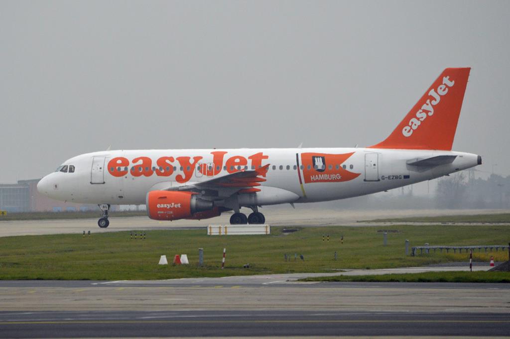 SXF easyJet - Hamburg