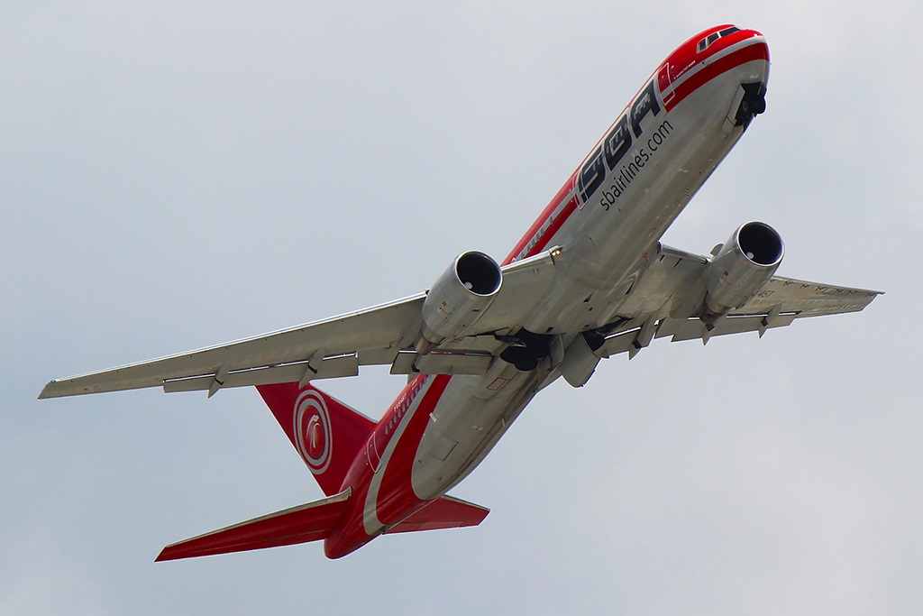 Miami International Airport KMIA