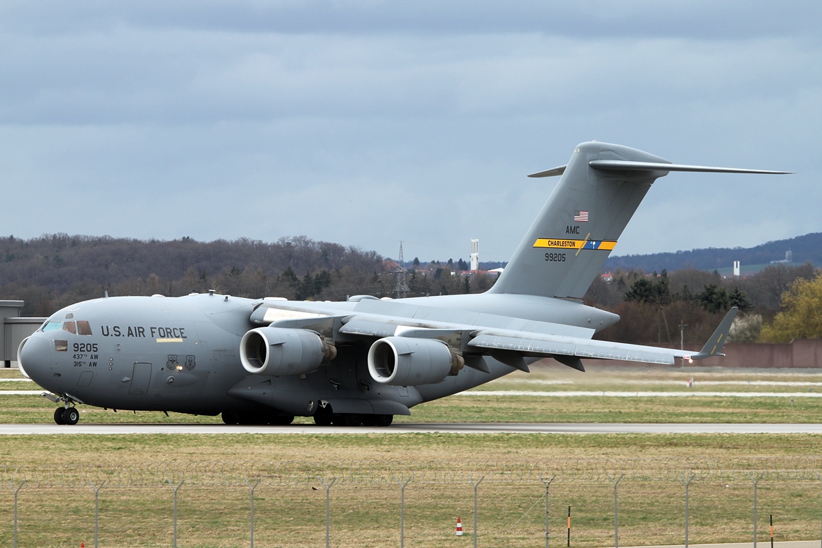 USA - Air Force Boeing C-17A Globemaster III 09-9205