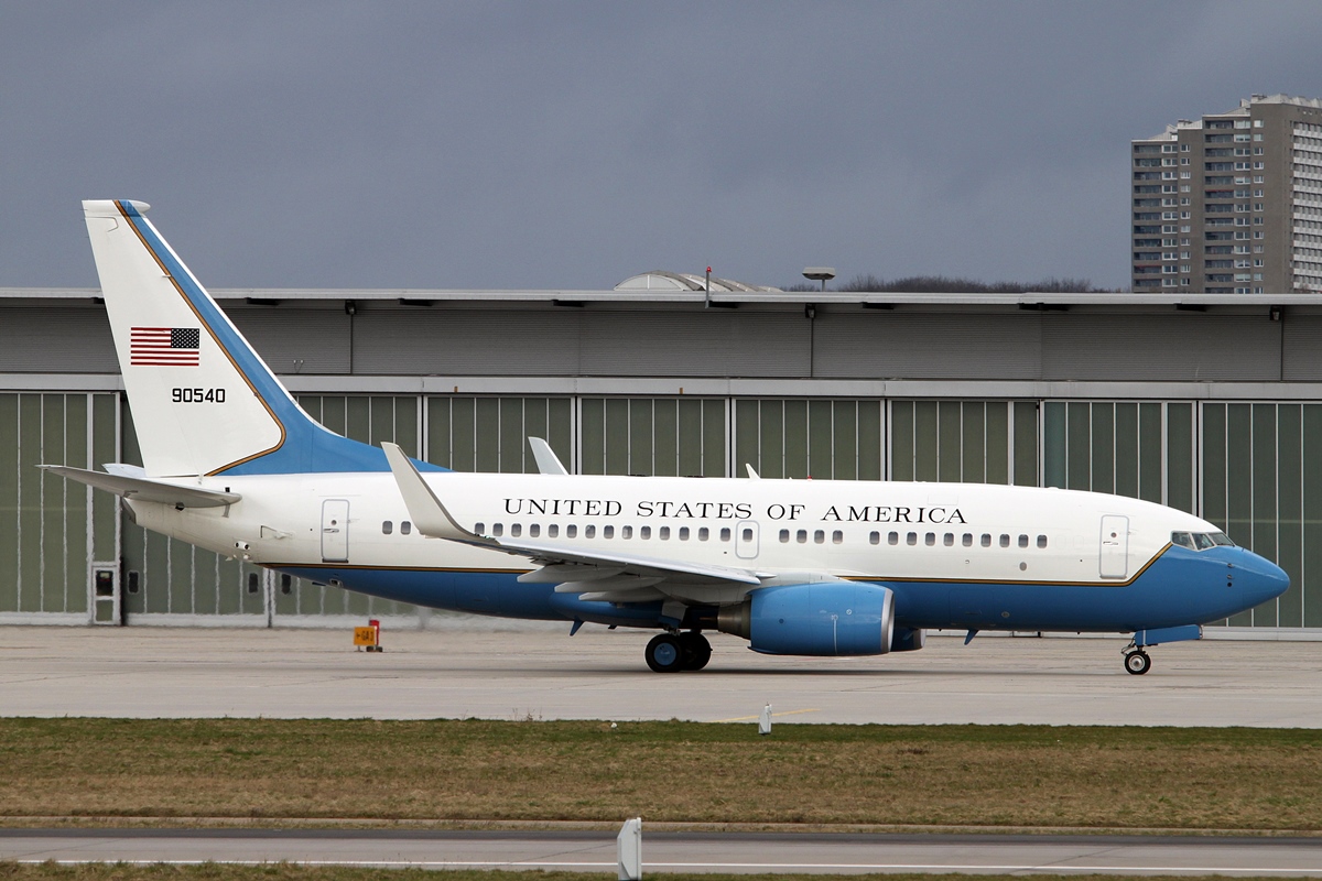 USA - Air Force Boeing C-40C Clipper 09-0540