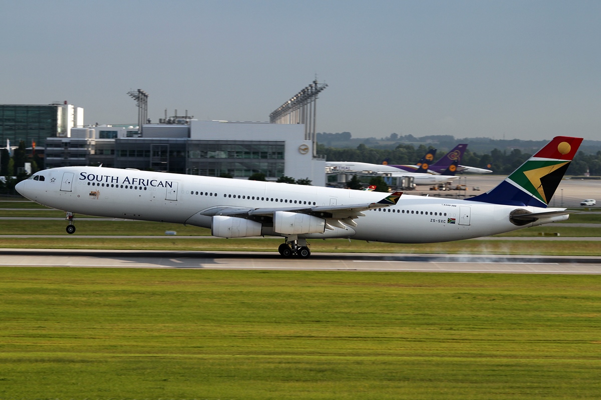 South African Airways Airbus A340-313E ZS-SXC