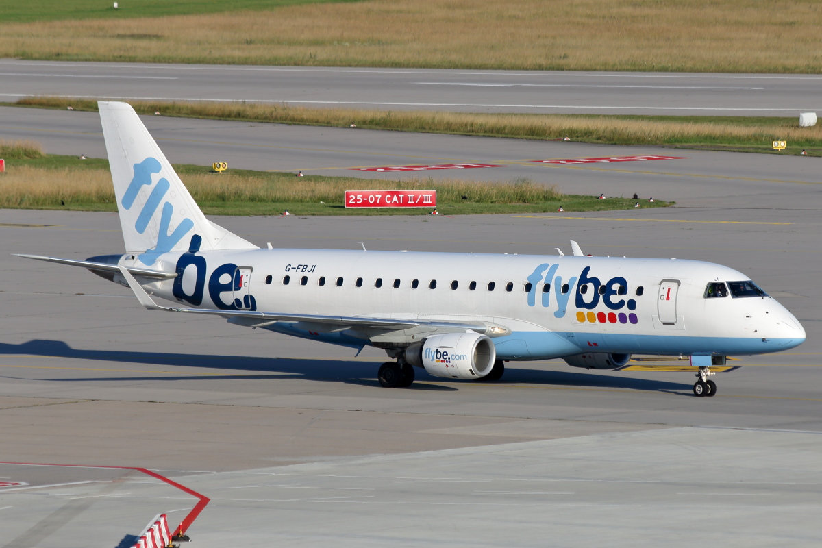 G-FBJI_Flybe_Embraer ERJ-175.JPG