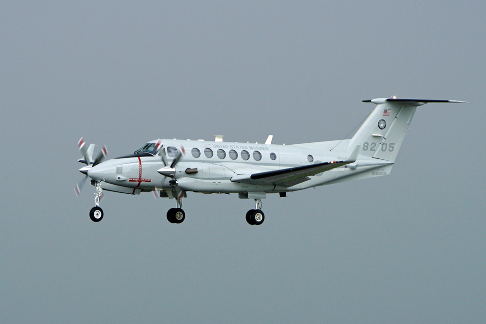 US-Marine-Corps-Uc-12w-Huron-168205_.jpg