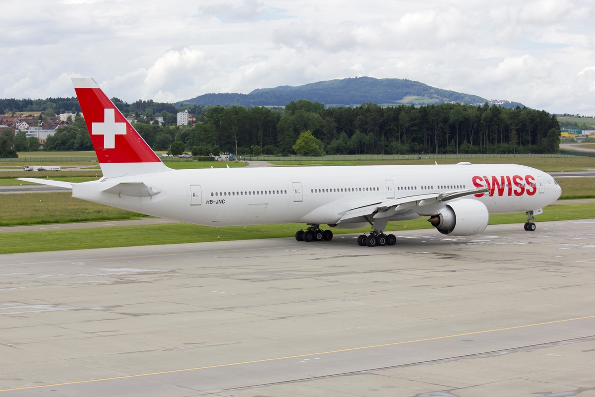 Swiss HB-JNC.jpg