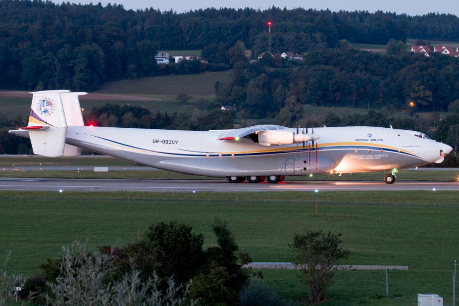 UR-09307_3.jpg