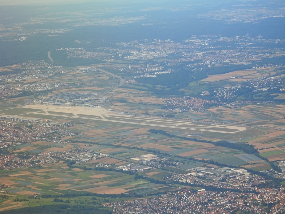 Unser geliebter Flughafen aus etwa anderer Perspektive