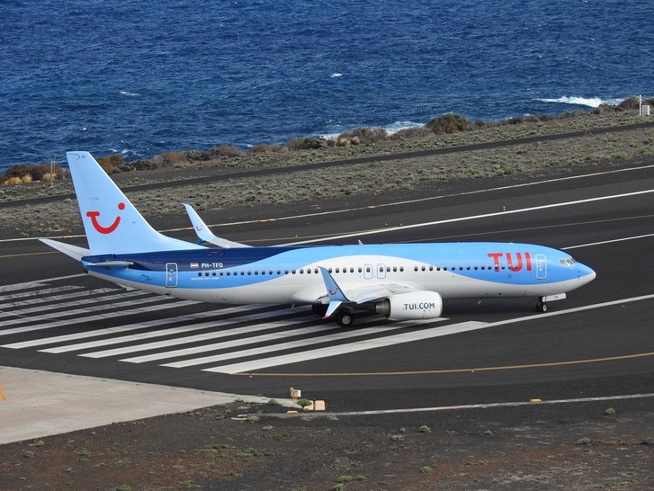 TUI Netherlands, sieht auch nicht anders aus wie unsere, bis auf das PH- aber ist ja auch gewollt so