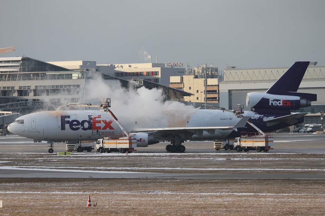 FedEx McDonnell Douglas MD-11(F) N528FE 