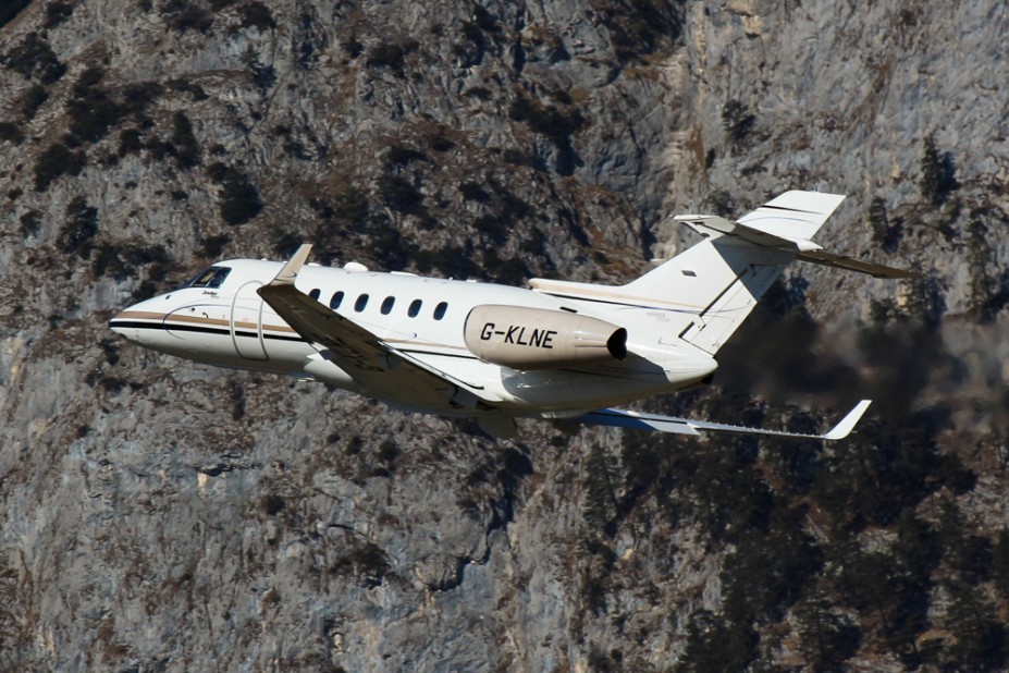 Hawker 900XP
