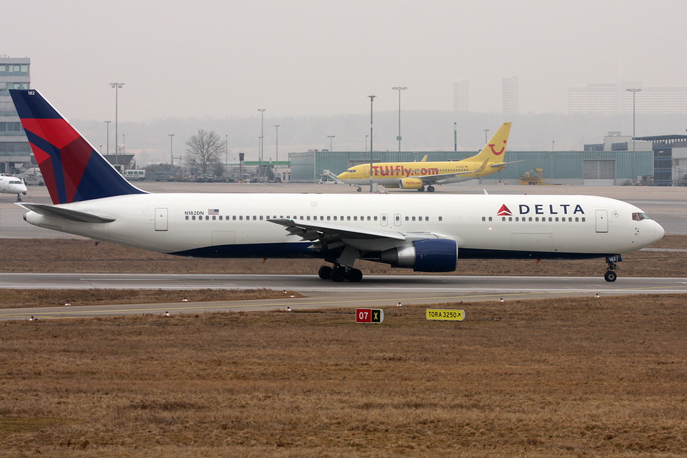 n182dn2_1000.jpg