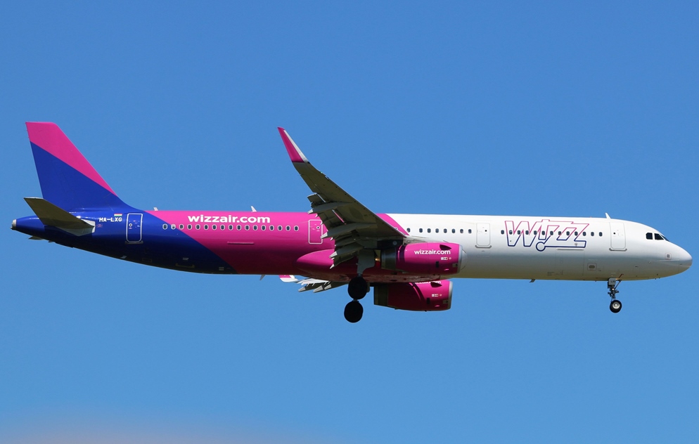 WIZZAir A32B HA-LXG