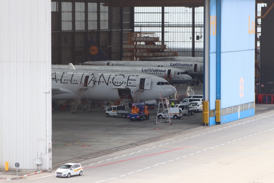 Wartungshalle der Lufthansa