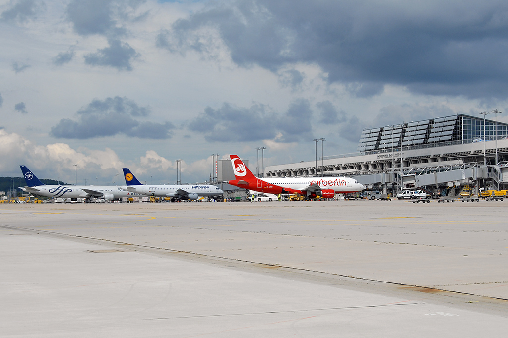 Vorfeld mit Blick auf die Wolkenlotterie