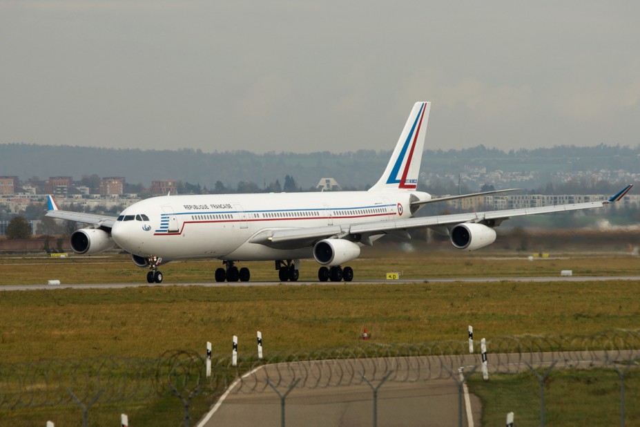 A342-Armee-de-l'air.jpg