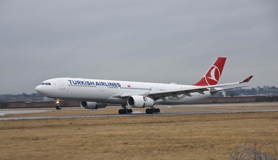1. Turkish A330-300 TC-LOF