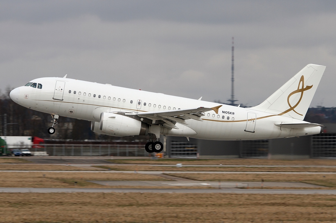 Airbus A319-133(CJ) N105KR ex DC Aviation D-ADNA
