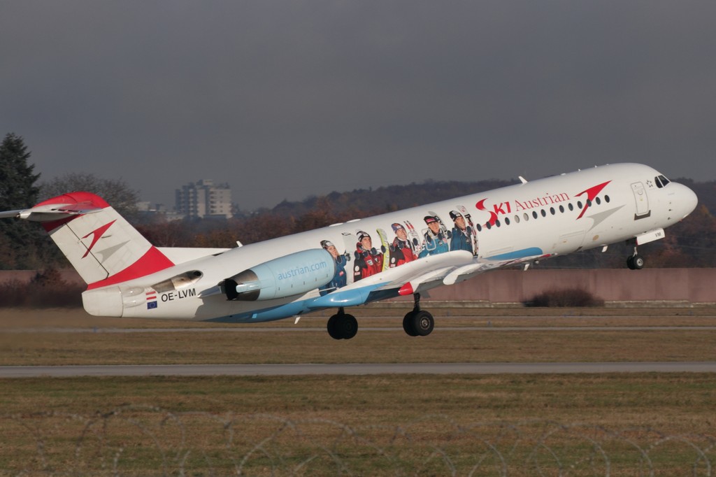 OE-LVM Austrian Airlines Fokker 70