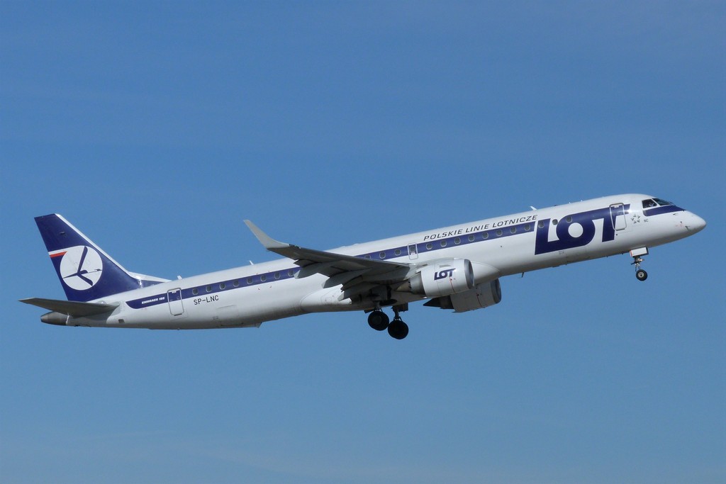 SP-LNC ERJ-195LR LOT