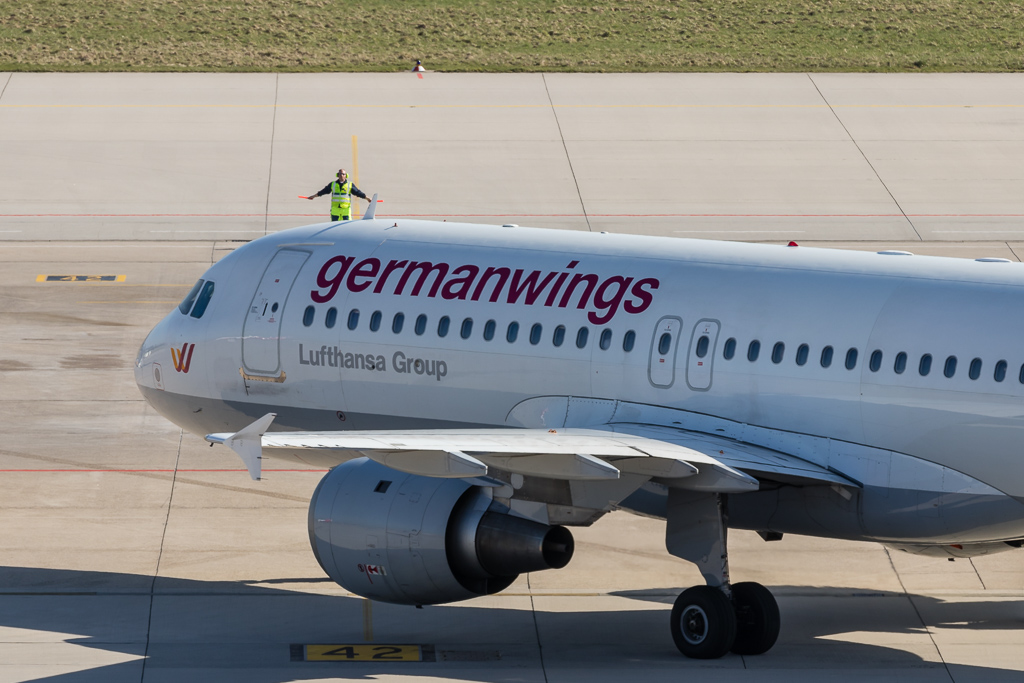 D-AIQB.jpg
