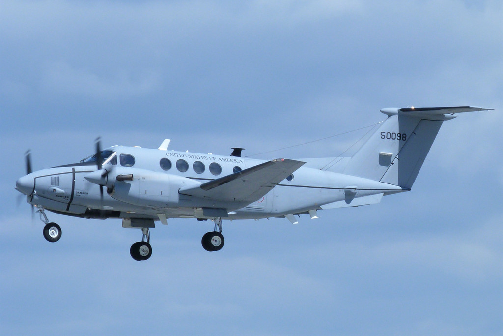 95-00098  C-12V    USArmy