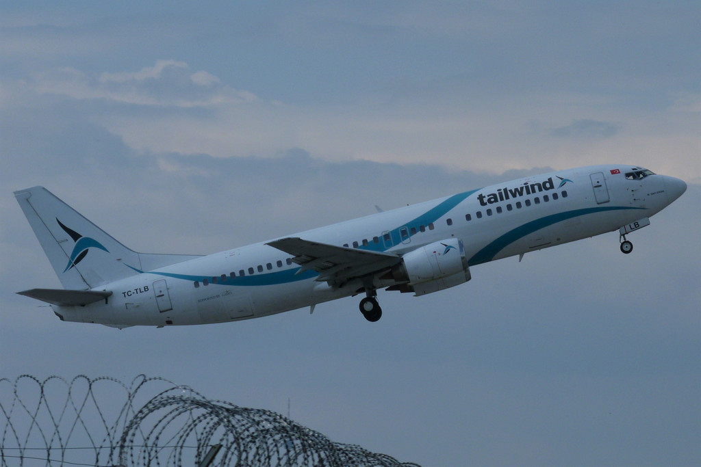 TC-TLB 737-4Q8 Tailwind Airlines