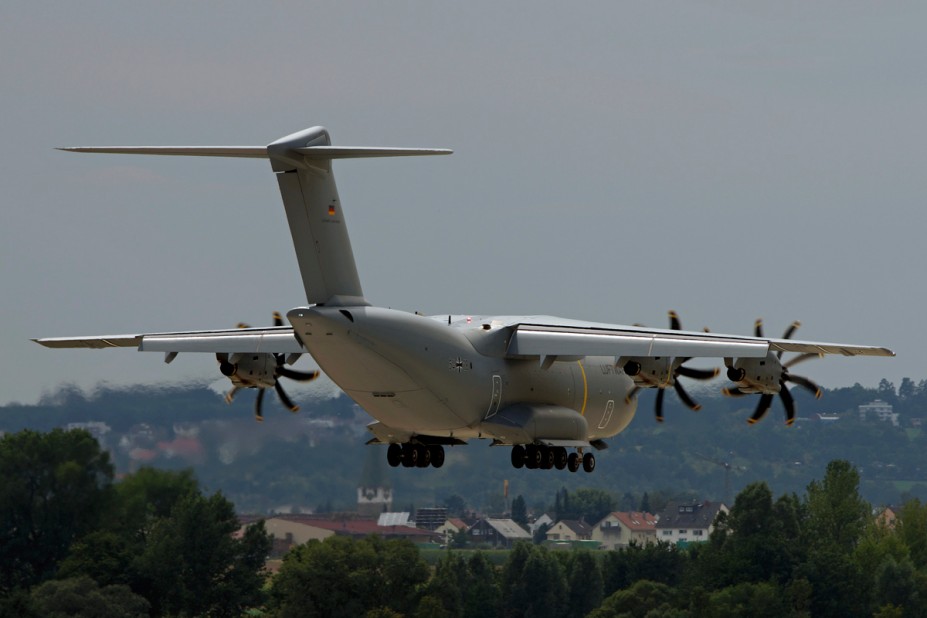 54+18_02.jpg (672.8 KiB) 1366 mal betrachtet 54+18_02.jpg