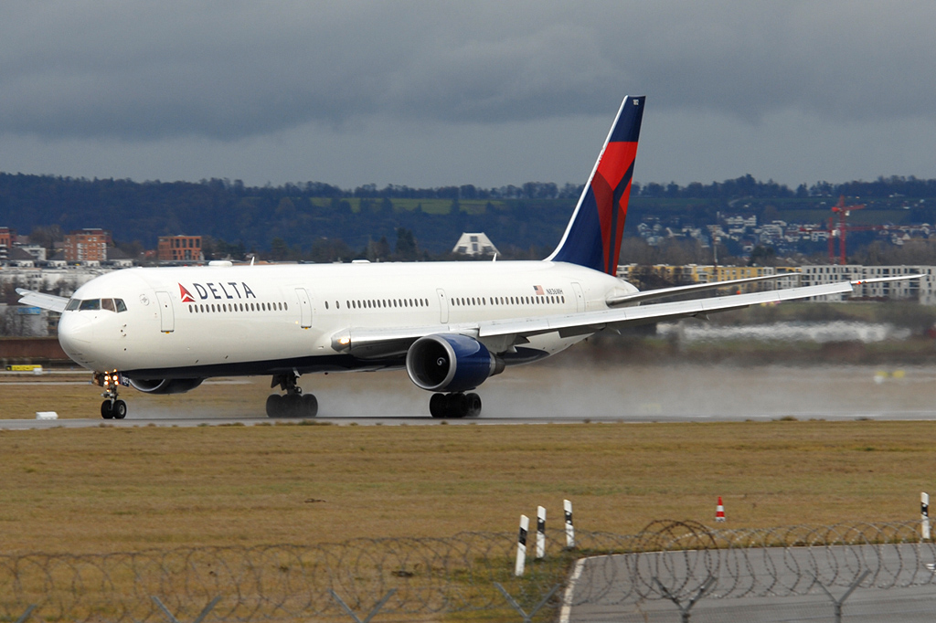 N836MH.jpg