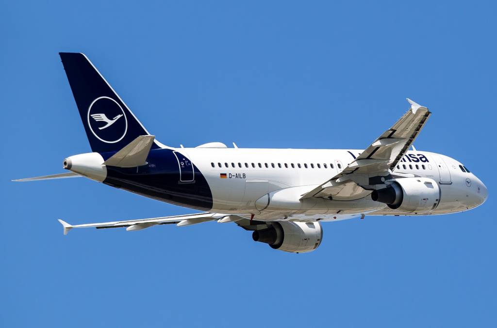 Lufthansa / D-AILB / Airbus A319-114