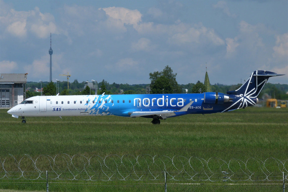ES-ACG      CRJ-900LR       Nordica