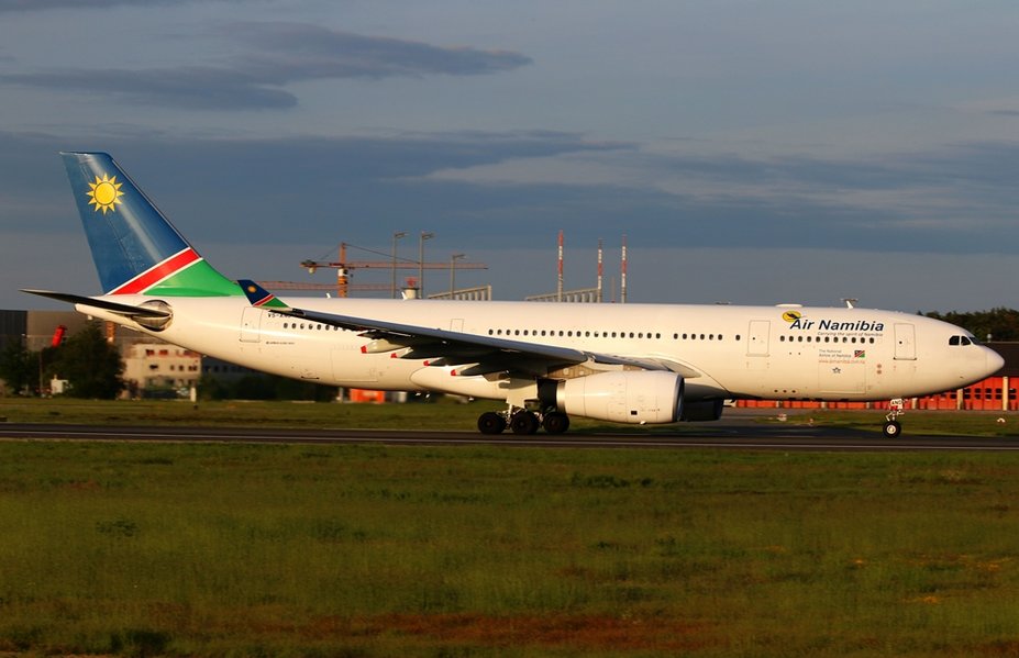 V5-ANO Air Namibia Airbus A330-243