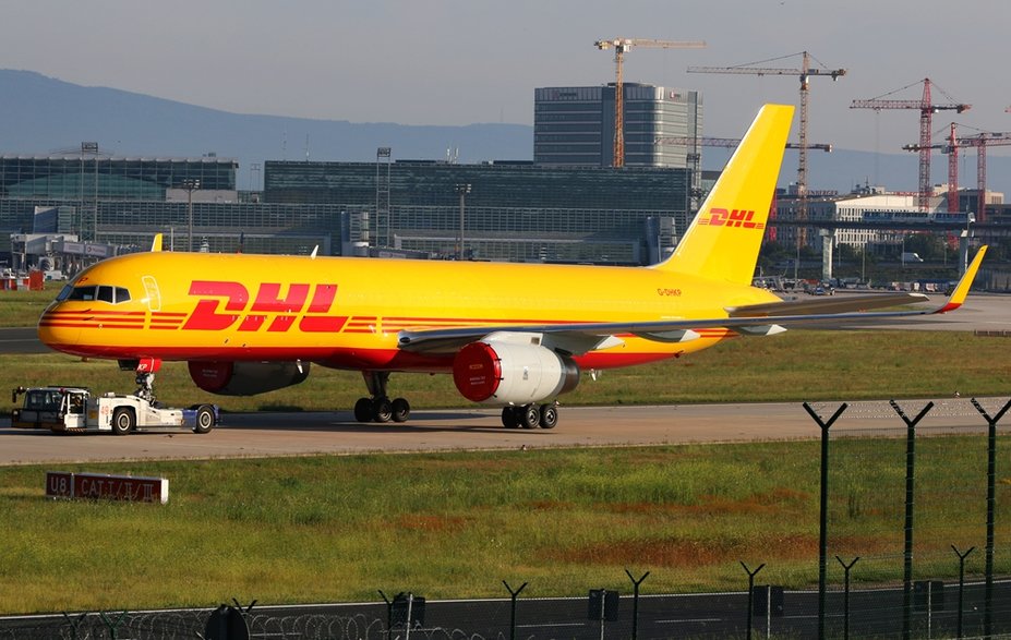 G-DHKP DHL Air Boeing 757-223(PCF)(WL)
