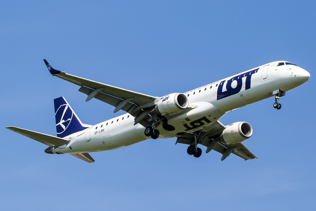 LOT / SP-LNH / Embraer 190-200IGW