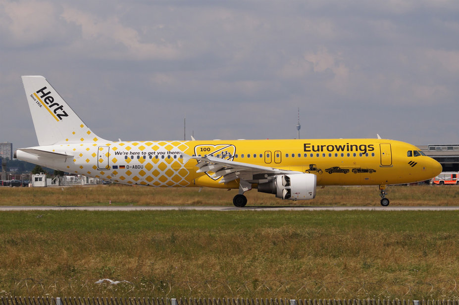 DSC02924.jpg (586.47 KiB) 1138 mal betrachtet D-ABDU A320-214 EW