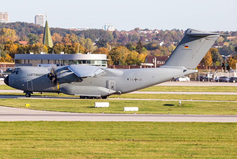 IMG_5335-2.jpg (729.47 KiB) 6689 mal betrachtet Germany Air Force / 54-08 / Airbus A400M