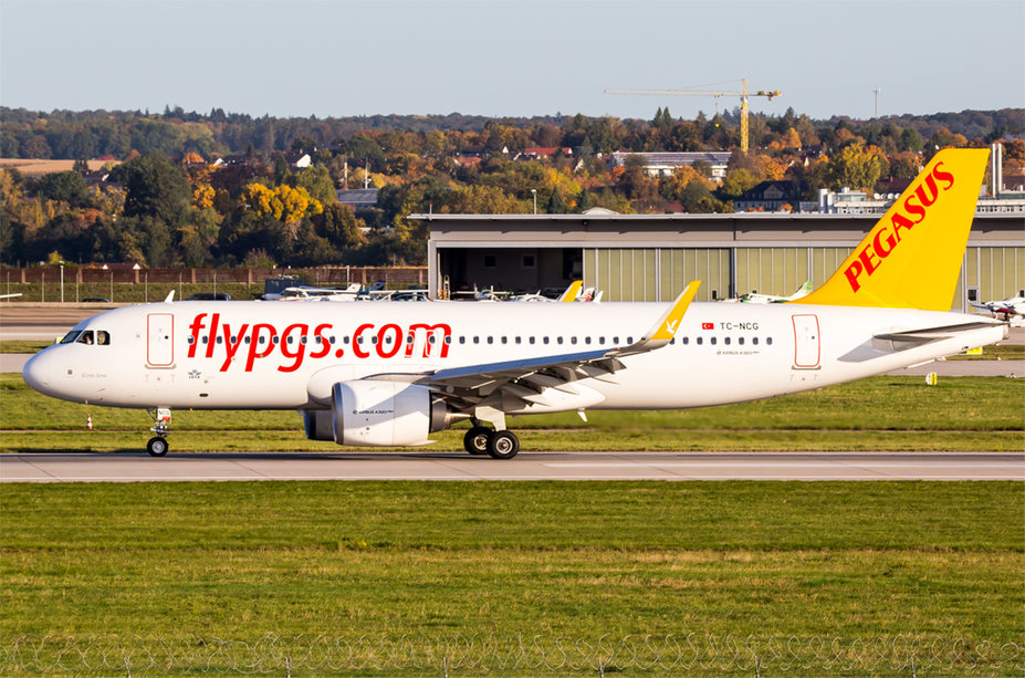 IMG_5295-2.jpg (747.85 KiB) 5899 mal betrachtet Pegasus Airlines / TC-NCG / Airbus A320-251N