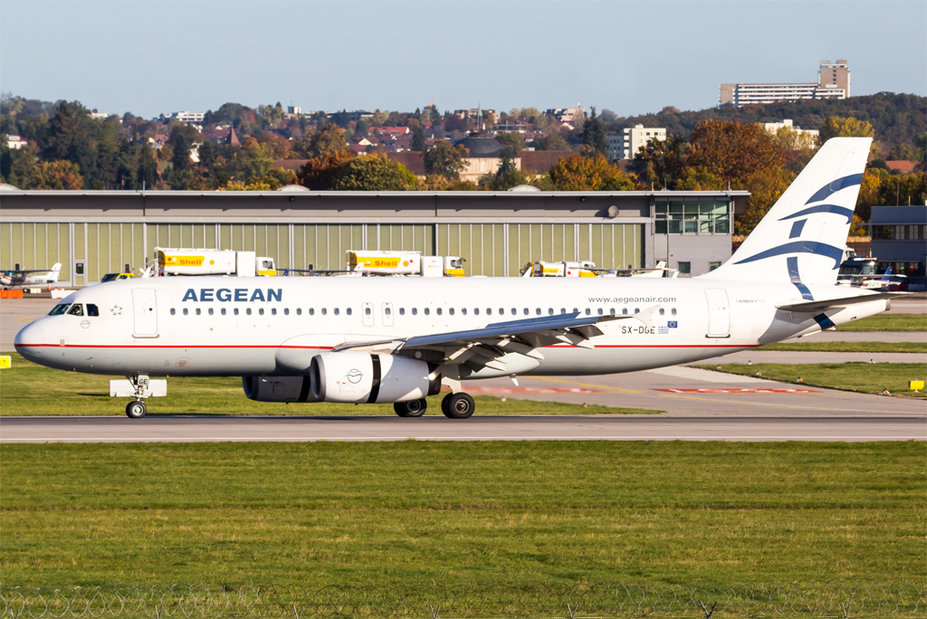IMG_5372-2.jpg (684.7 KiB) 5823 mal betrachtet Aegean Airlines / SX-DGE / Airbus A320-232