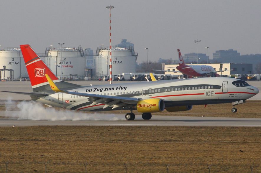 Highlight des Tages: Die neue Bemalung der TUIfly 737-800 "DB Air One"