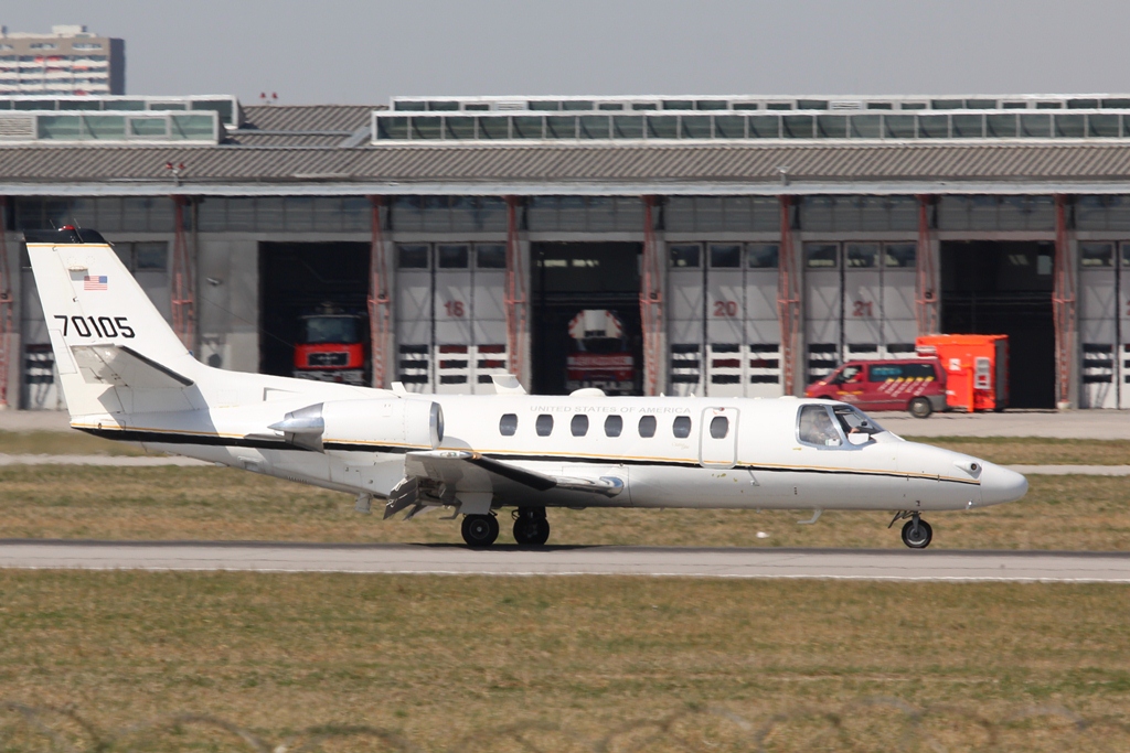 97-0105  Cessna UC-35A Citation Ultra (560)  US Army.JPG