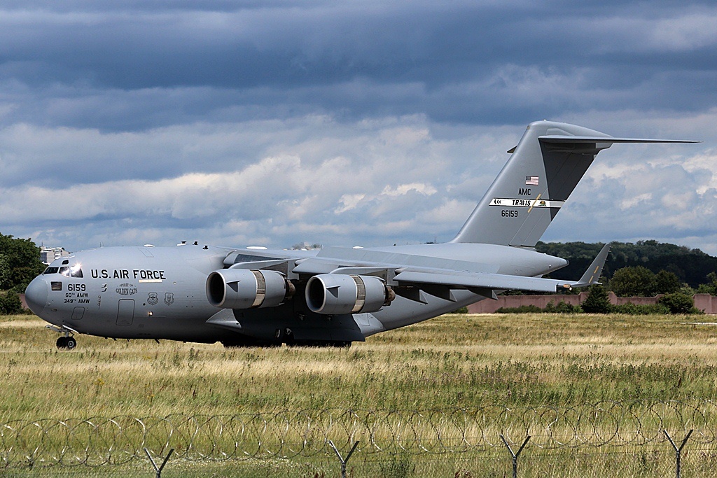 06-6159  Boeing C-17A Globemaster III  US Air Force (USAF) (1).JPG