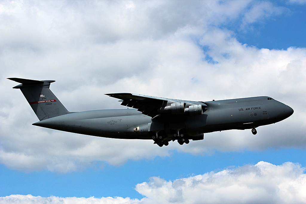 87-0033  Lockheed C-5B Galaxy  US Air Force (USAF)  Ramstein 22.07.2012 0 (98).JPG